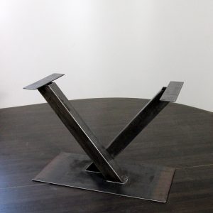 V Stahlgestell für Esstische - Tischgestell für Tischplatten