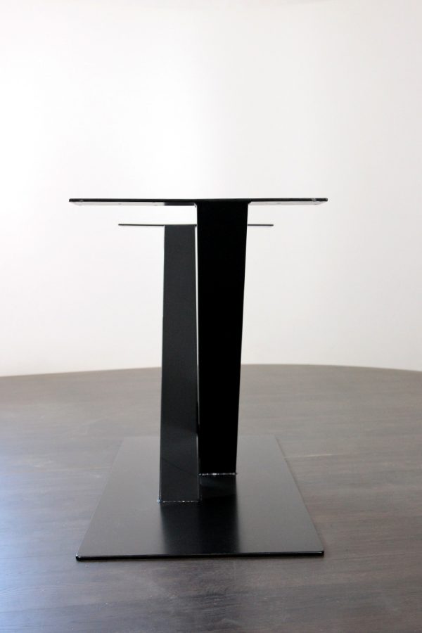 Tischgestell V pulverbeschichtet schwarz