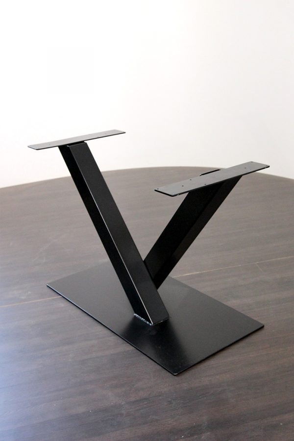 Tischgestell V pulverbeschichtet schwarz